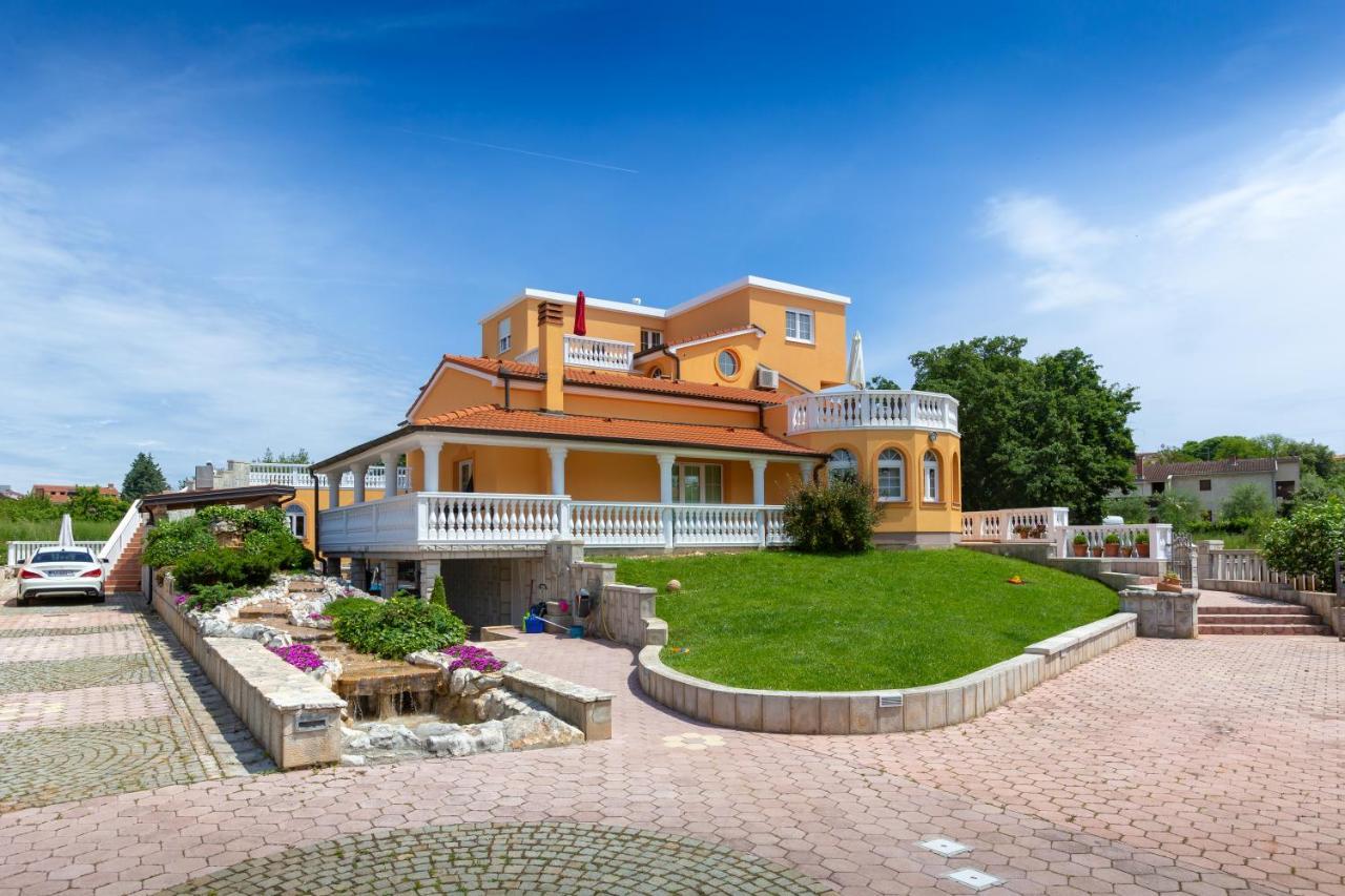 Villa Marko Medulin Luaran gambar